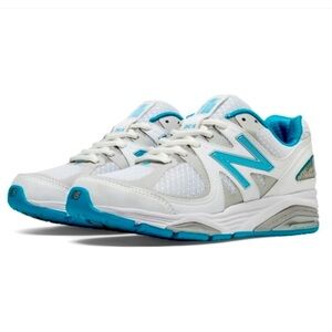 NEW BALANCE Women's W1540V2 Running Shoe, 6.5W